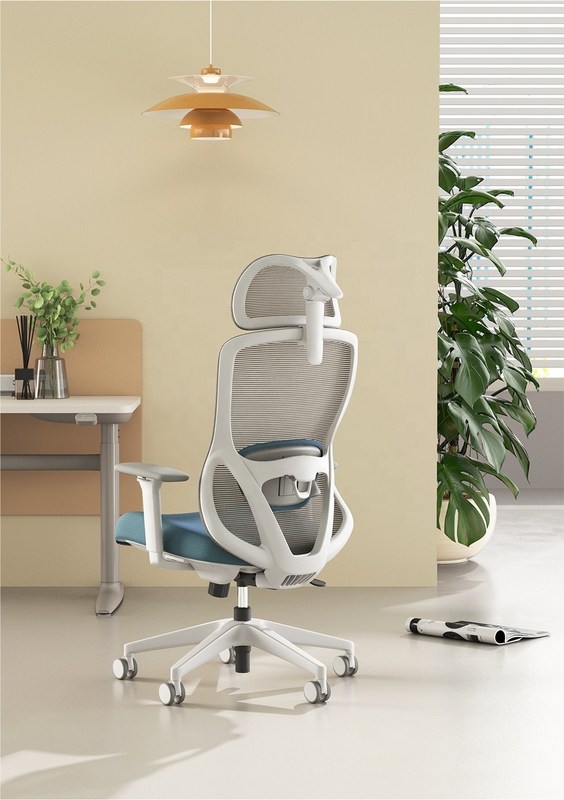 Ghế quay cao có thể điều chỉnh với hỗ trợ cánh tay 3D và đệm ghế thoải mái